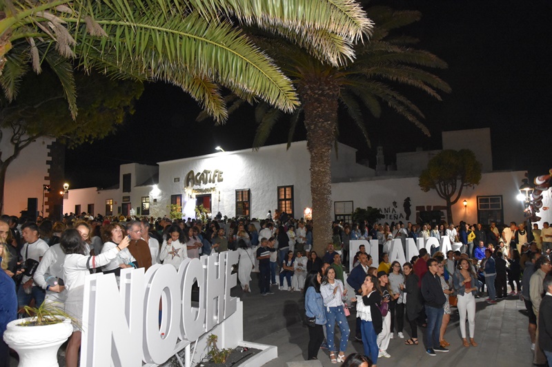 Thousands of people in the White Night of Teguise