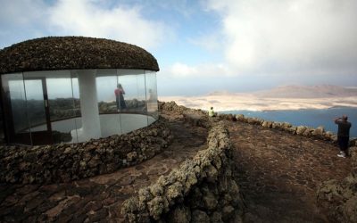 The Mirador del Río stairs, among the most “unique” in Spain according to Traveler