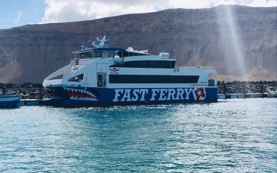 Líneas Romero incorporates a catamaran for the Lanzarote – Fuerteventura line
