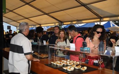 Thousands of people enjoy the ‘Traditional Cooking Festival’