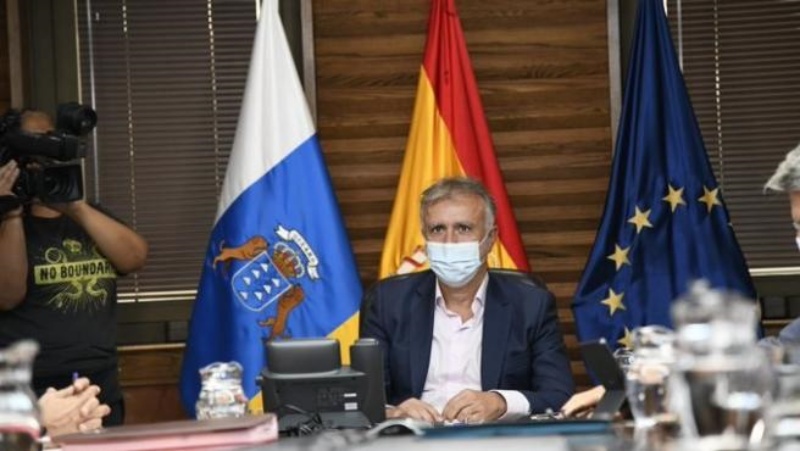The Canary Islands will try to avoid new confinements