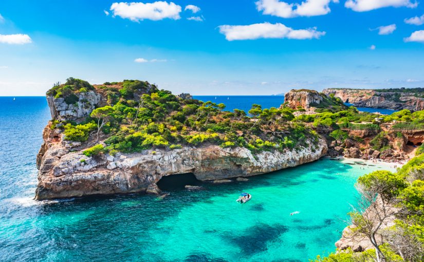 The Balearic Islands enter the “green list” of the United Kingdom; Canaries no