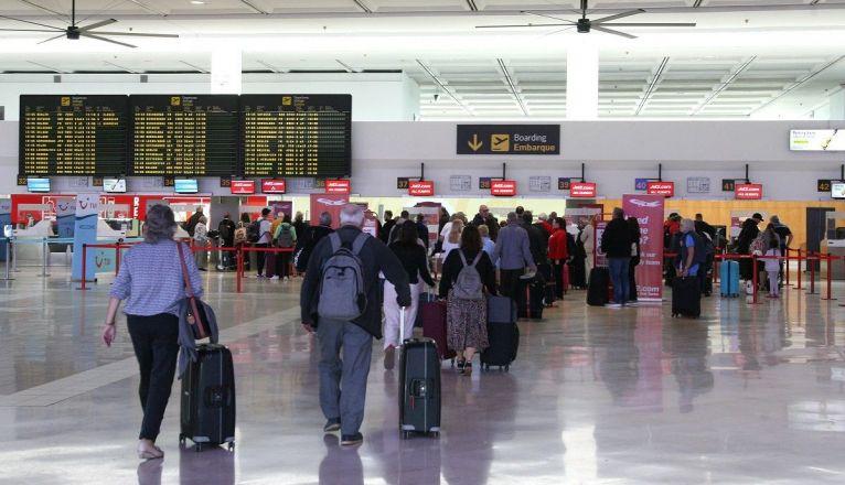 Lanzarote airport received 6% more travelers in August than last year